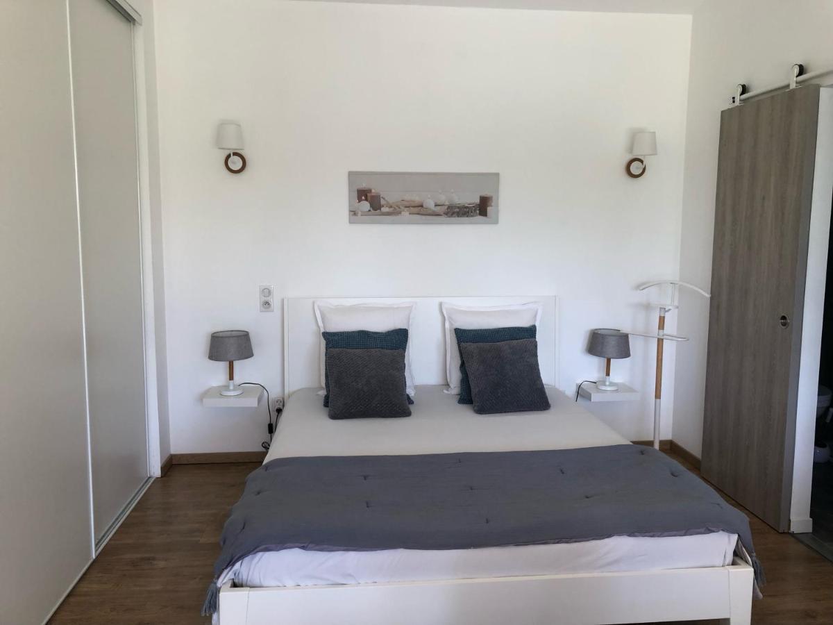 Gites Dans Mas En Pierres Robion en Luberon Kültér fotó